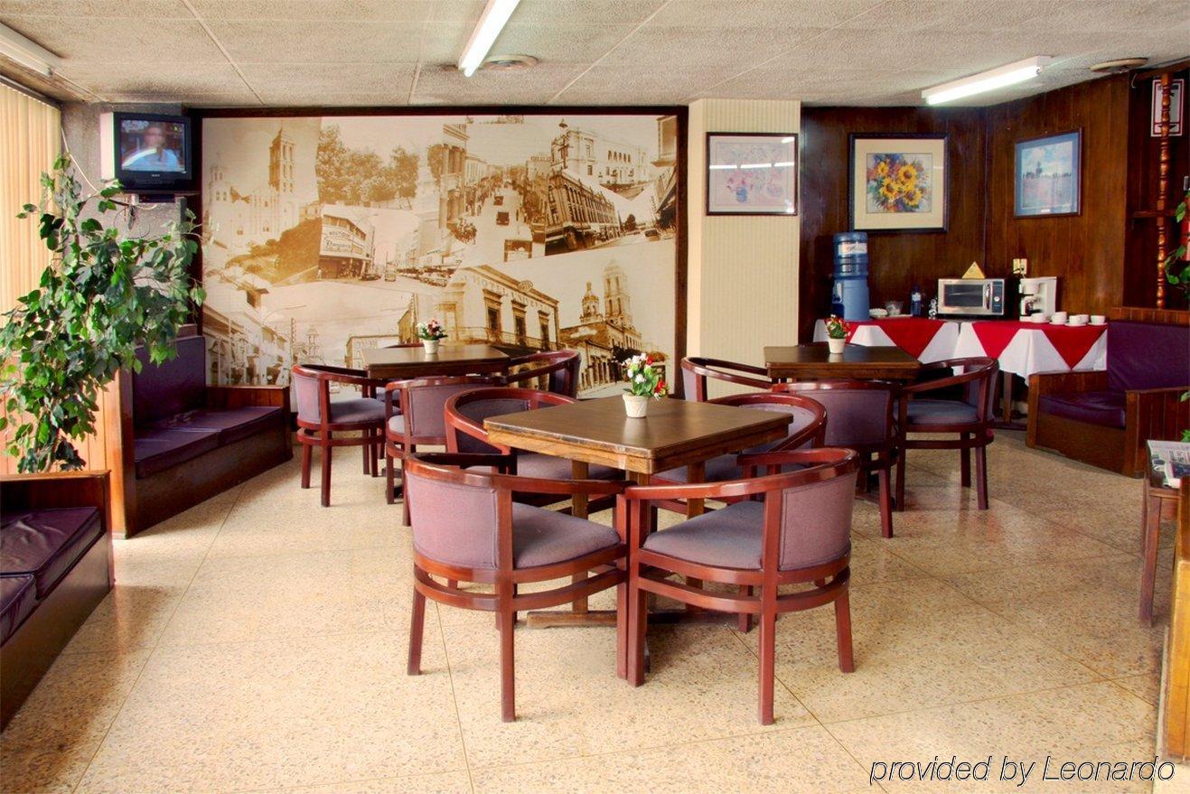 Hotel Premier Saltillo Coahuila Restaurace fotografie